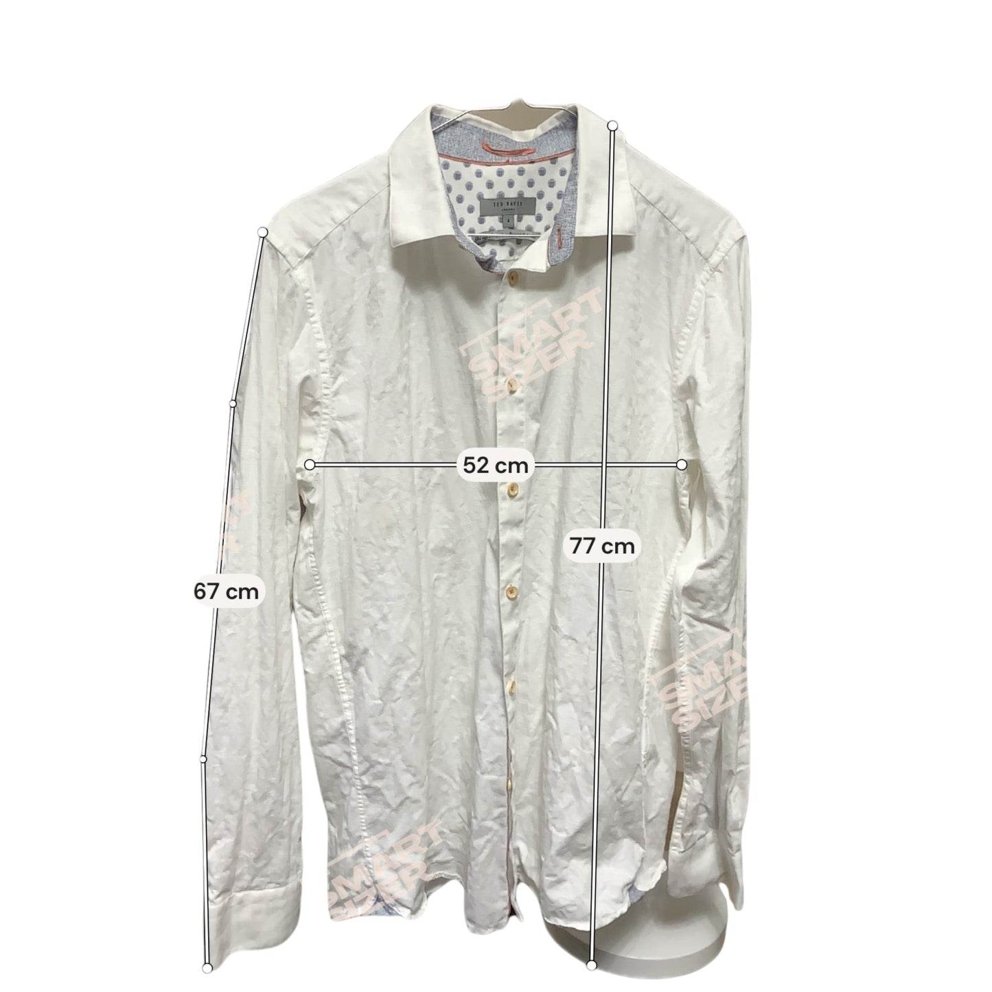 Amare Tutto pre-owned white Ted Baker London cotton shirt with embossed leaf texture and contrast button stitching.