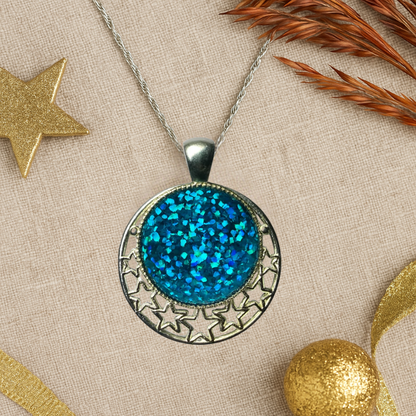 Glitter Star Pendant Necklace – Sparkly Dome with Cut-Out Star Design