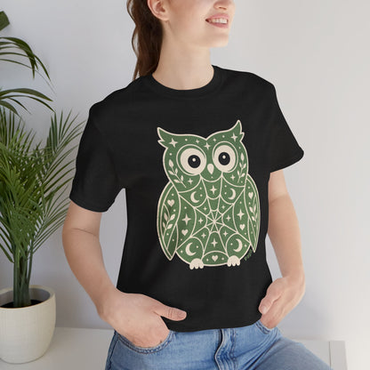Enchanted Owl Halloween Graphic Tee | Vintage Woodland Owl T-Shirt - Green