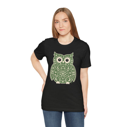 Enchanted Owl Halloween Graphic Tee | Vintage Woodland Owl T-Shirt - Green