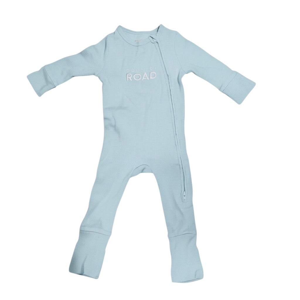 Amare Tutto light blue waffle knit baby one piece with long sleeves and front zipper closure
